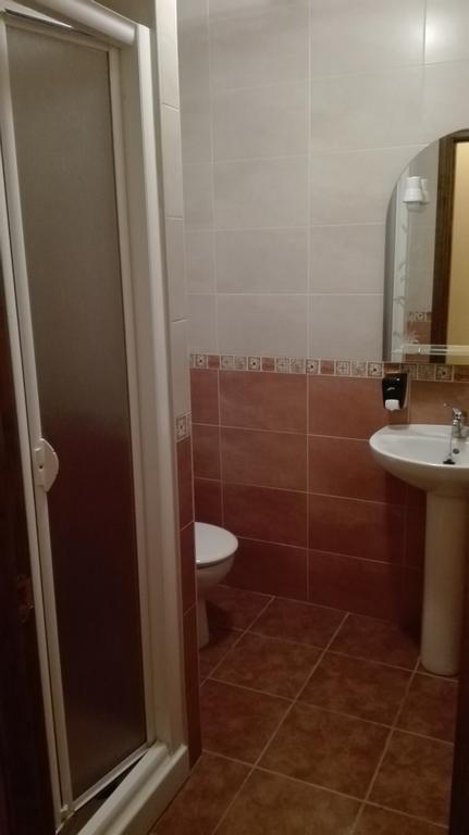 Montearagon Hostal La Aldaba酒店 外观 照片