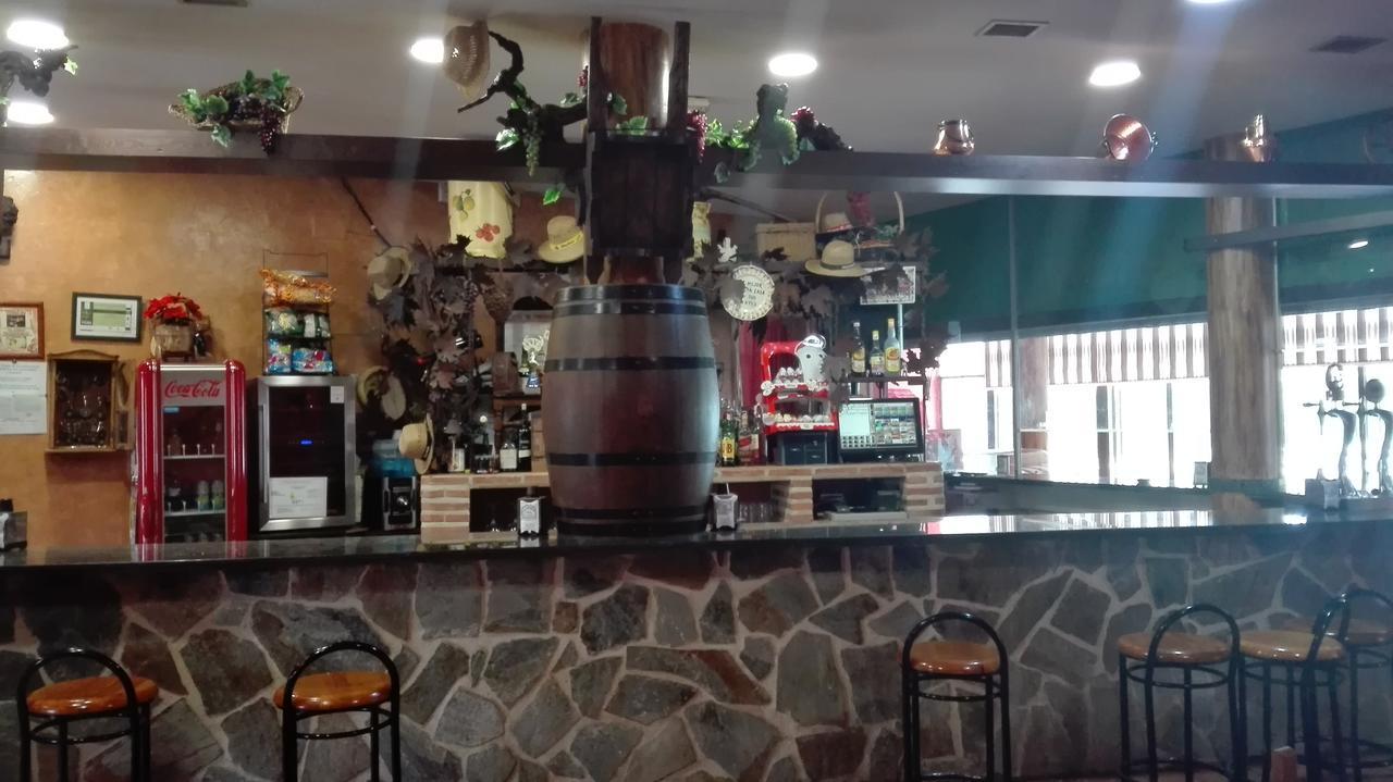 Montearagon Hostal La Aldaba酒店 外观 照片